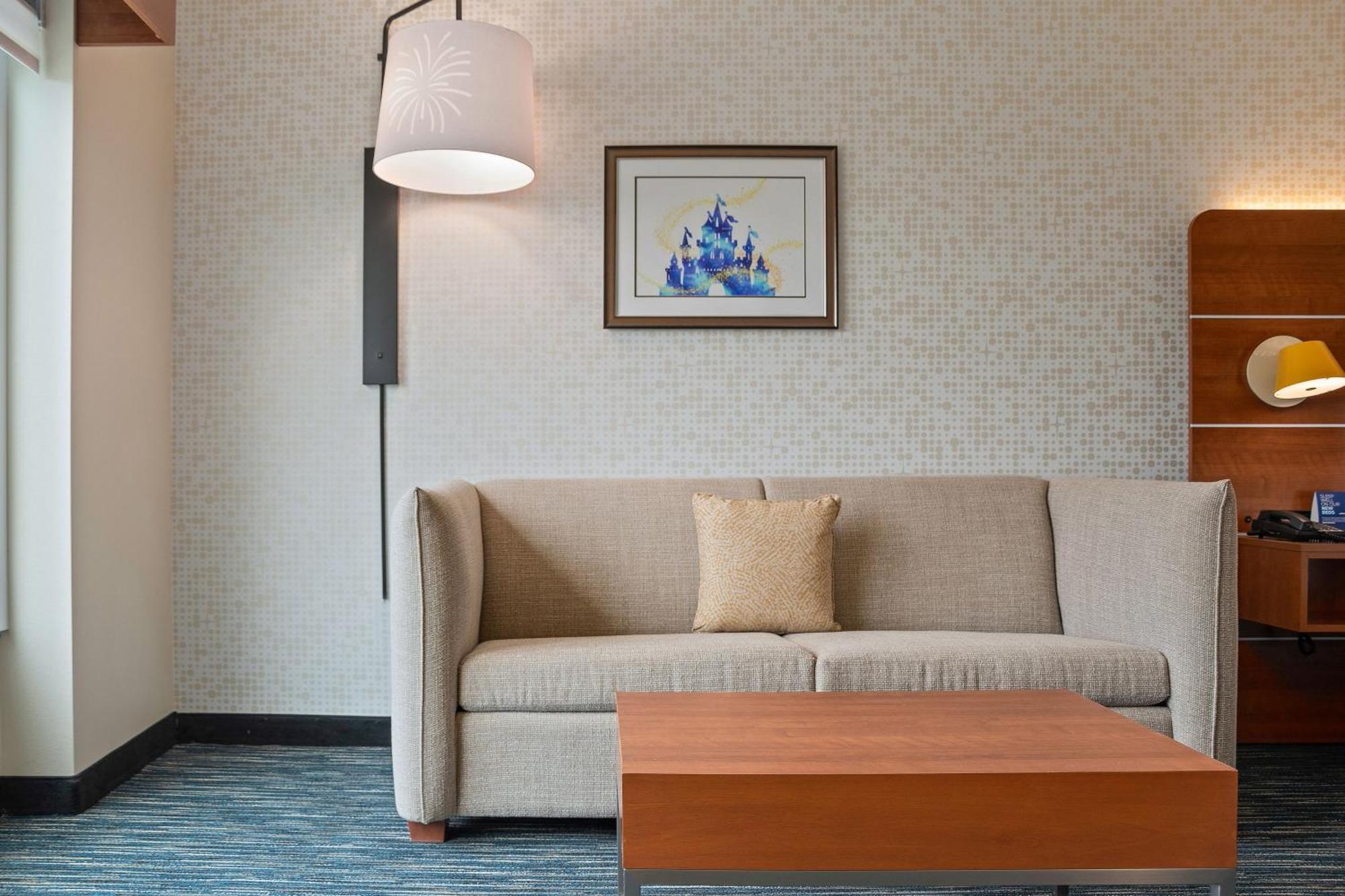 Holiday Inn Express & Suites Orlando- Lake Buena Vista By Ihg Eksteriør billede