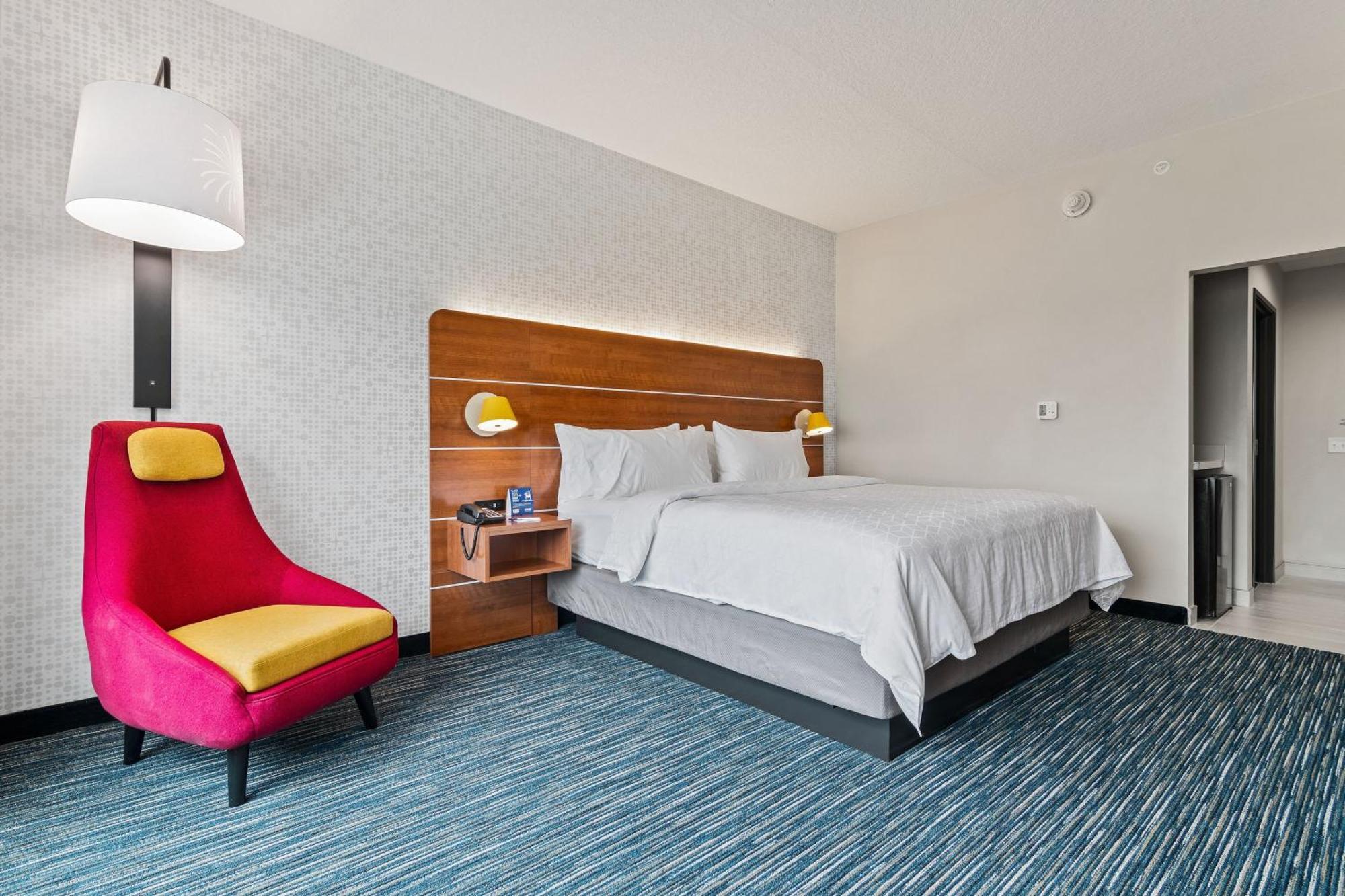 Holiday Inn Express & Suites Orlando- Lake Buena Vista By Ihg Eksteriør billede