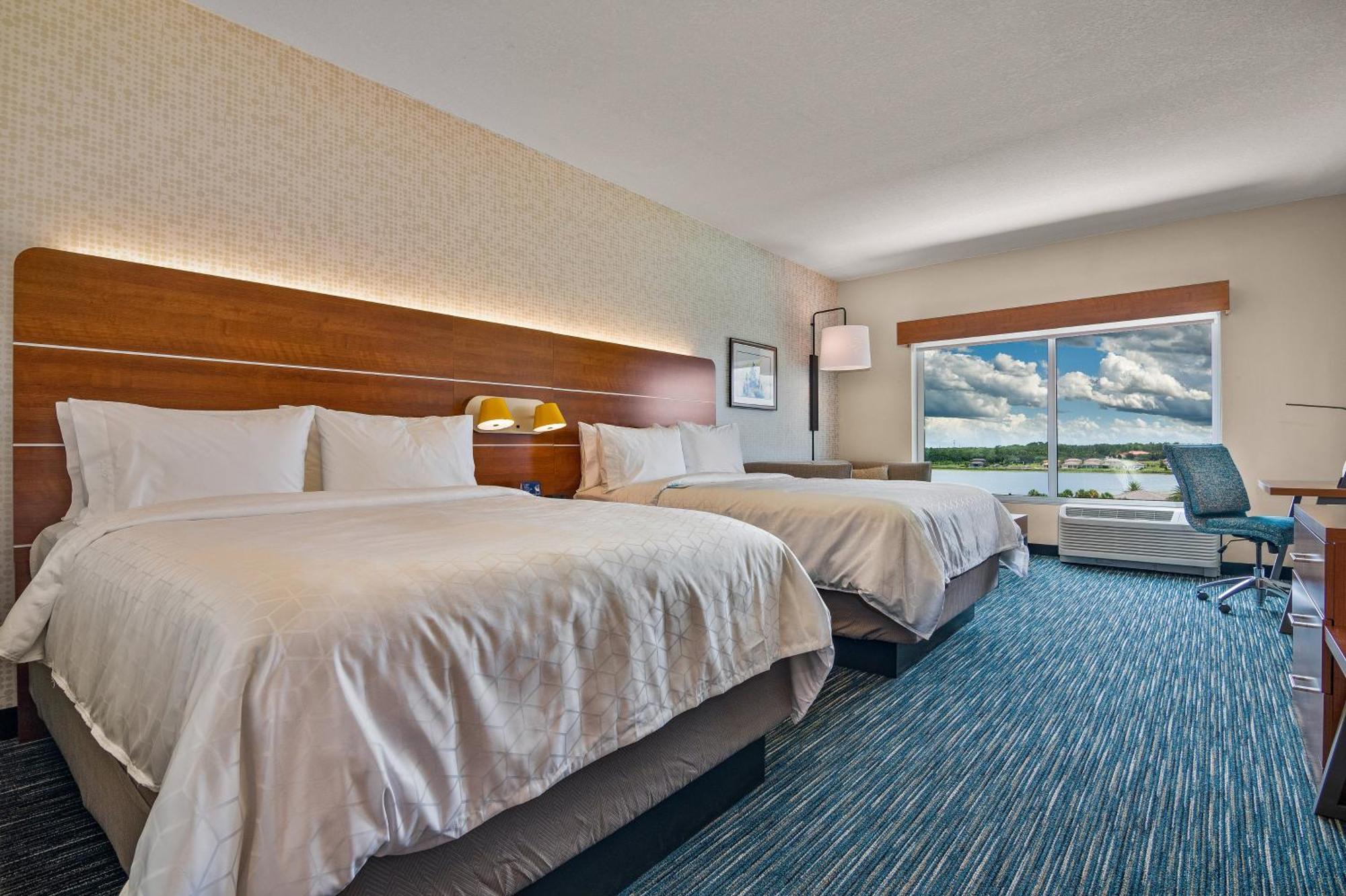 Holiday Inn Express & Suites Orlando- Lake Buena Vista By Ihg Eksteriør billede